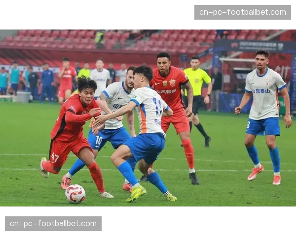 保级球队训练强度加大，最后冲刺阶段体能储备成关键